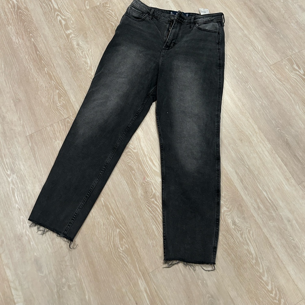 Ultra High rise Mom Jeans